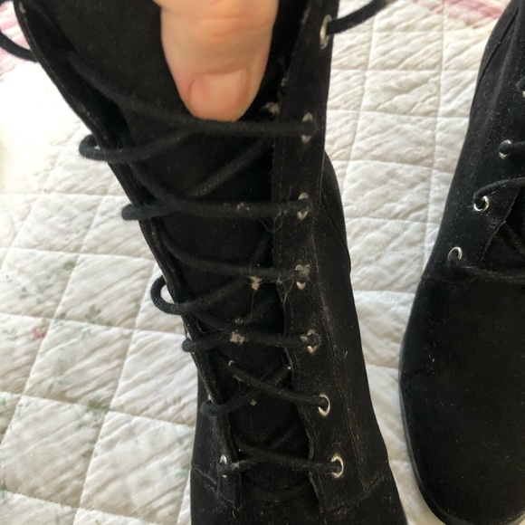 Justfab Black Lace-Up Boots with Chunky Heels, size 10- cute boots to dress up. - Picture 5 of 7